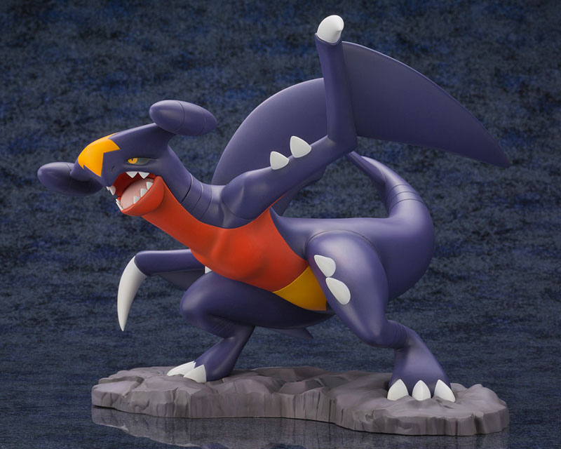 ARTFX J Pokemon Series Cynthia with Garchomp 1/8
