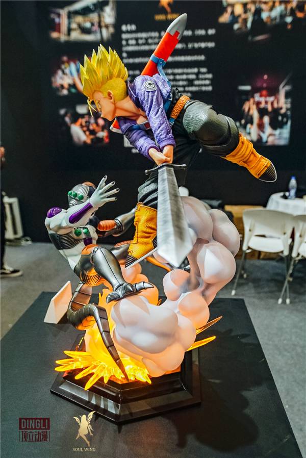 Trunks VS Frieza - Dragon Ball Z