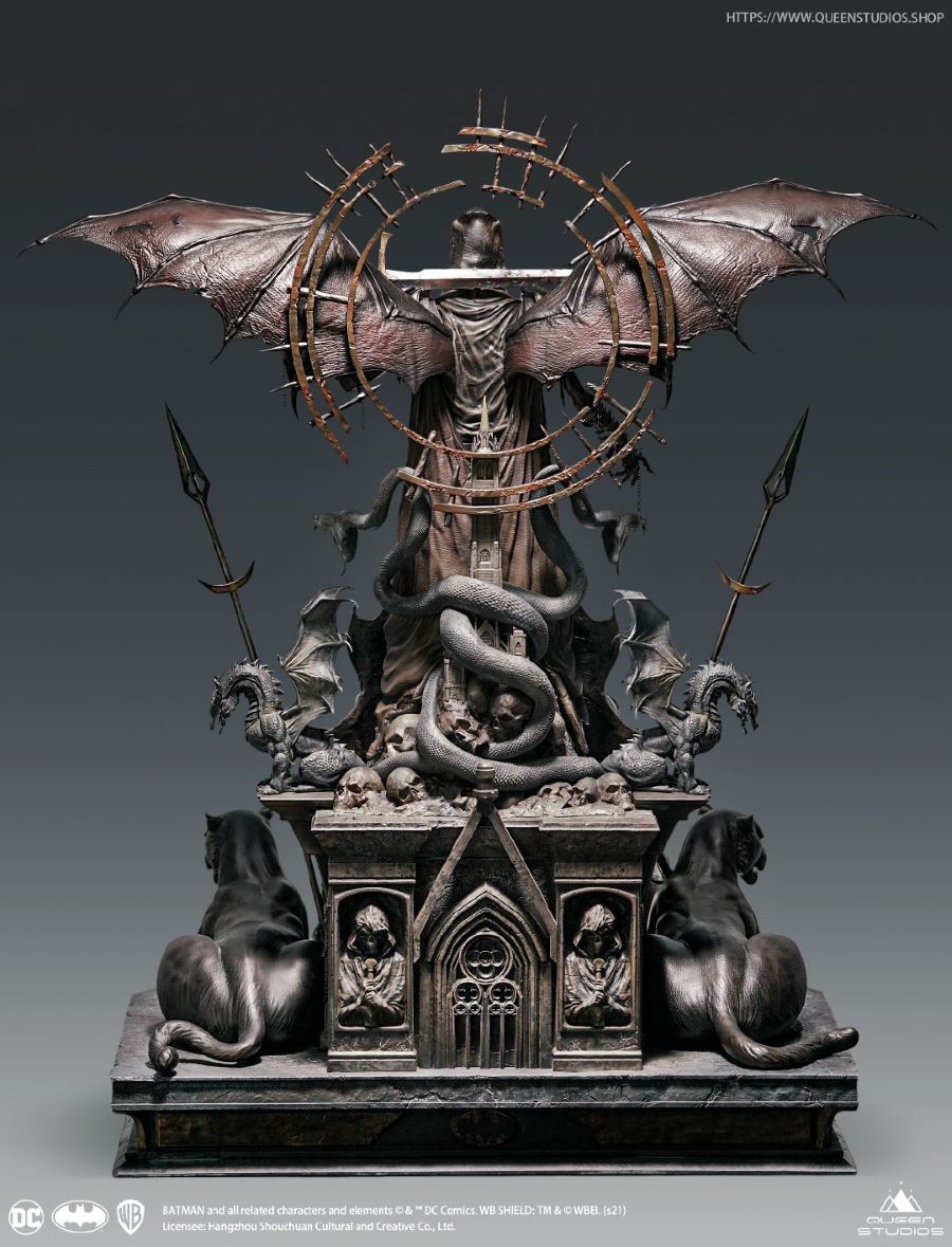 Batman on Throne - Comic Statue