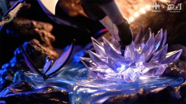 Shinobu – Demon Slayer