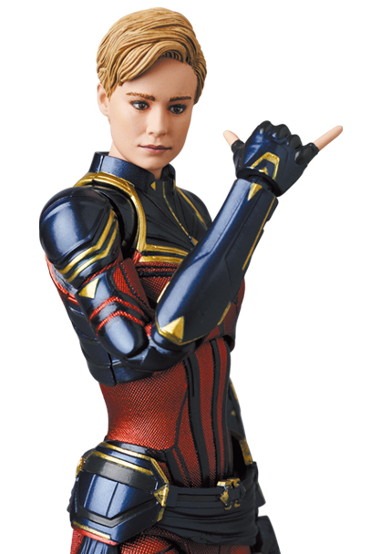 MAFEX CAPTAIN MARVEL (Endgame Ver)