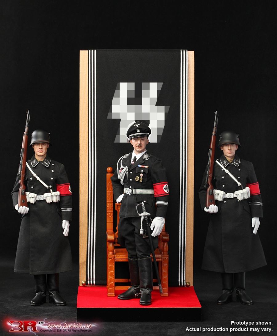 Himmler and the black soldier of ceremony GM645, GM647