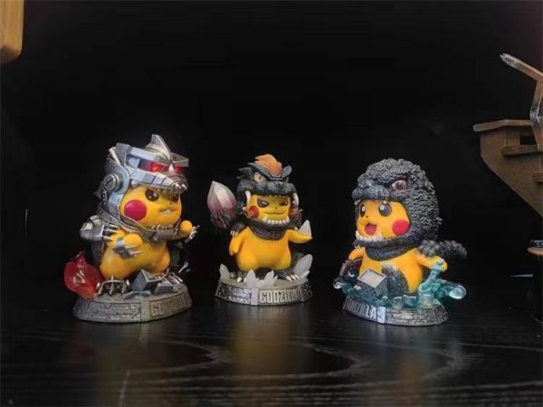 Pikachu Cos Godzilla