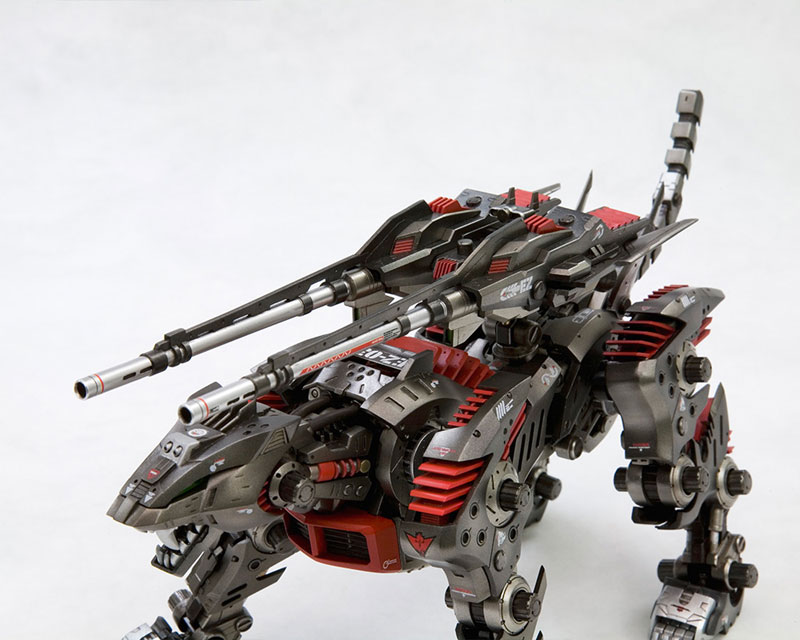 HMM ZOIDS 1/72 EZ-035 Lightning Saix Marking Plus Ver