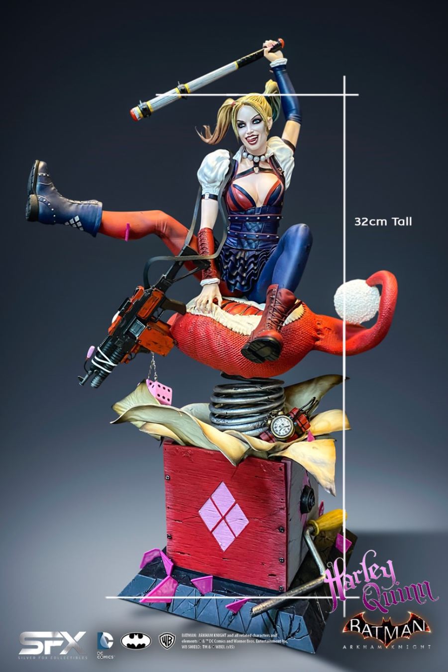 Arkham Asylum - Harley Quinn 1/8