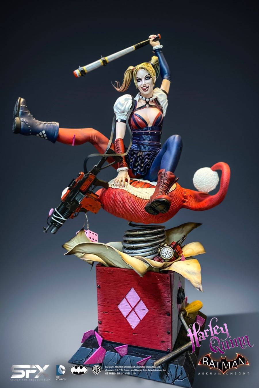 Arkham Asylum - Harley Quinn 1/8