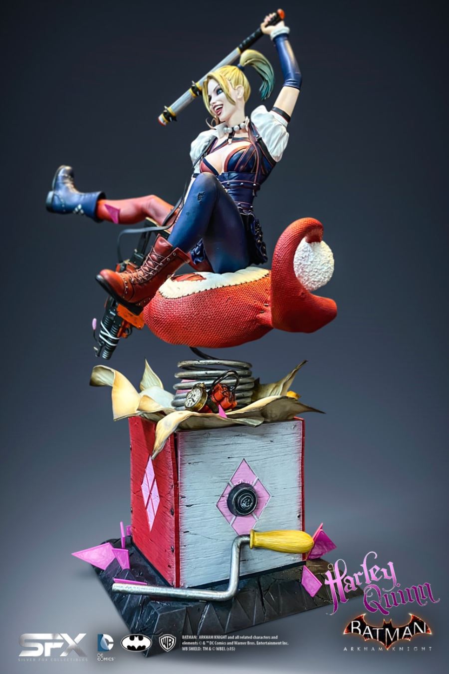 Arkham Asylum - Harley Quinn 1/8