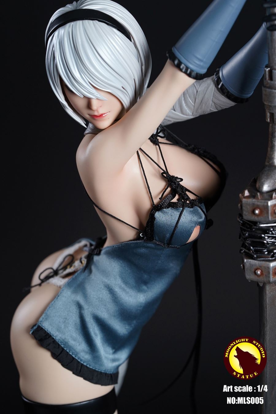 Sexy Cyborg Statue 1/4