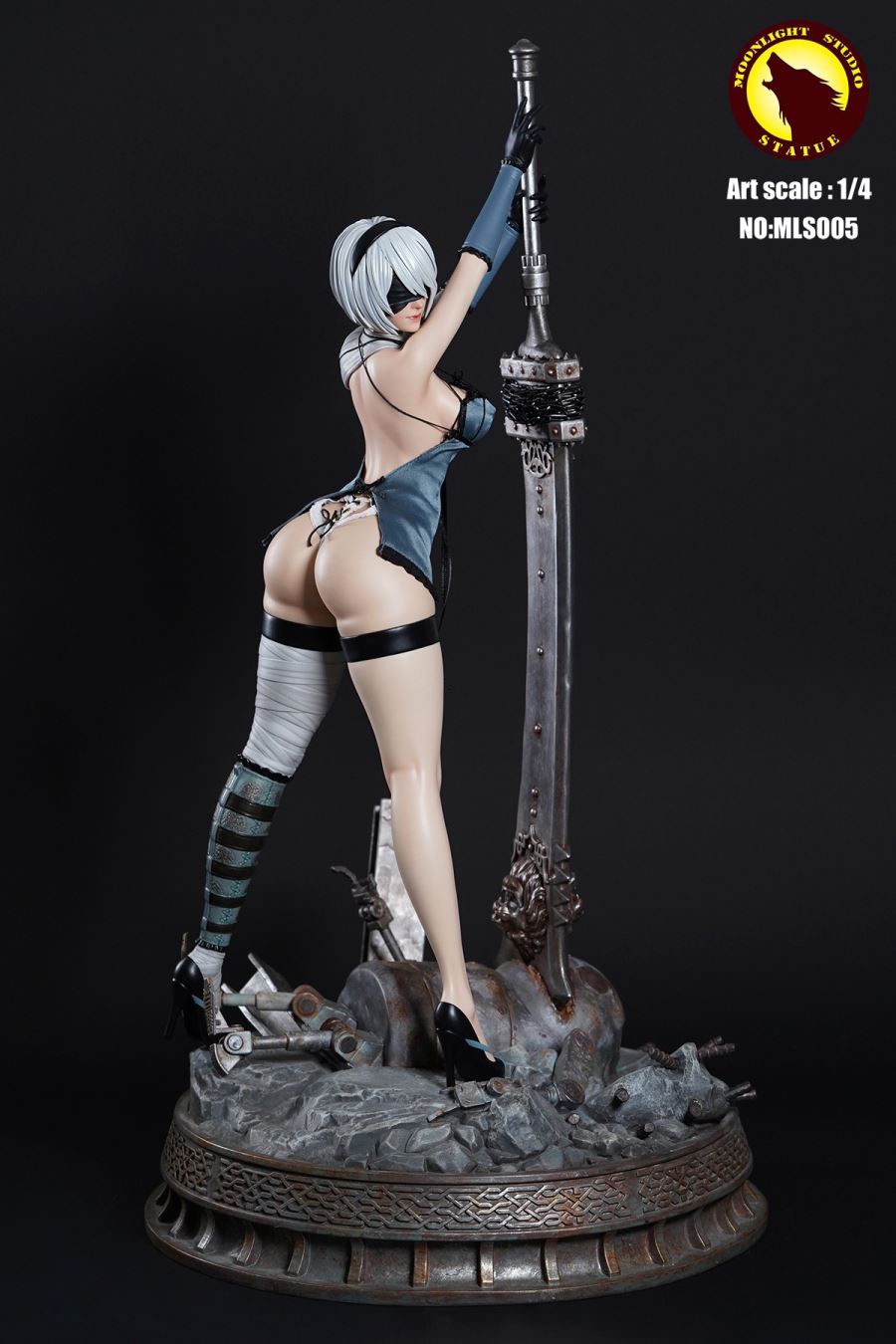 Sexy Cyborg Statue 1/4