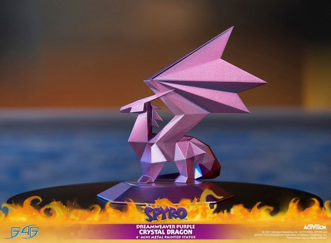 SPYRO THE DRAGON-DREAMWEAVER PURPLE CRYSTAL DRAGON