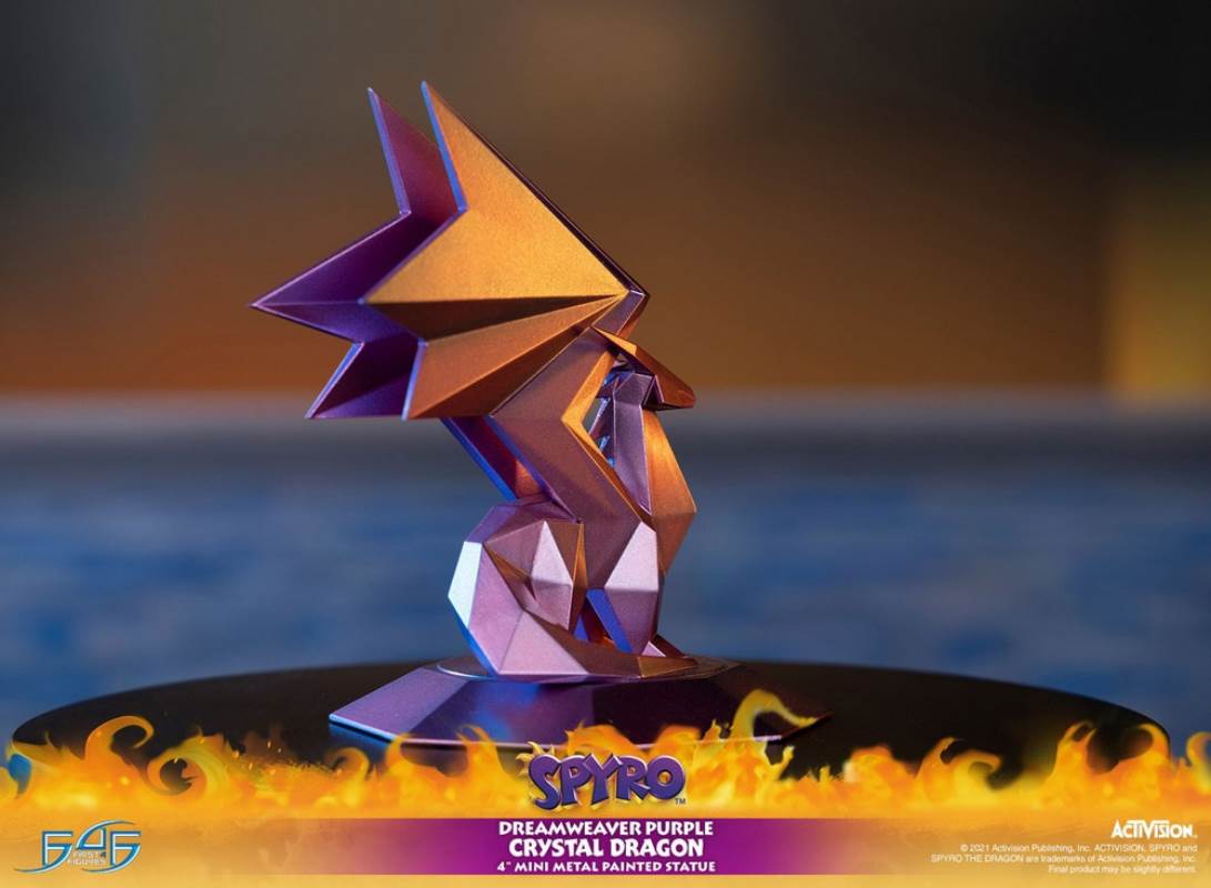 SPYRO THE DRAGON-DREAMWEAVER PURPLE CRYSTAL DRAGON