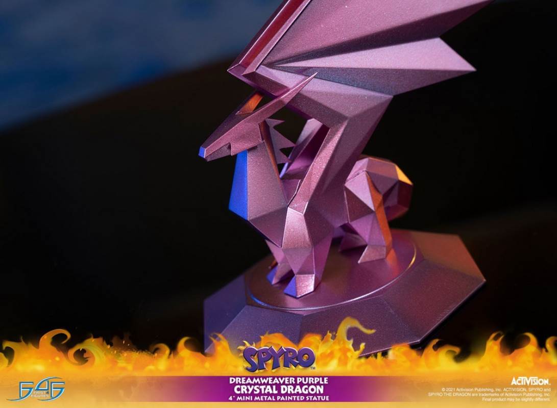 SPYRO THE DRAGON-DREAMWEAVER PURPLE CRYSTAL DRAGON