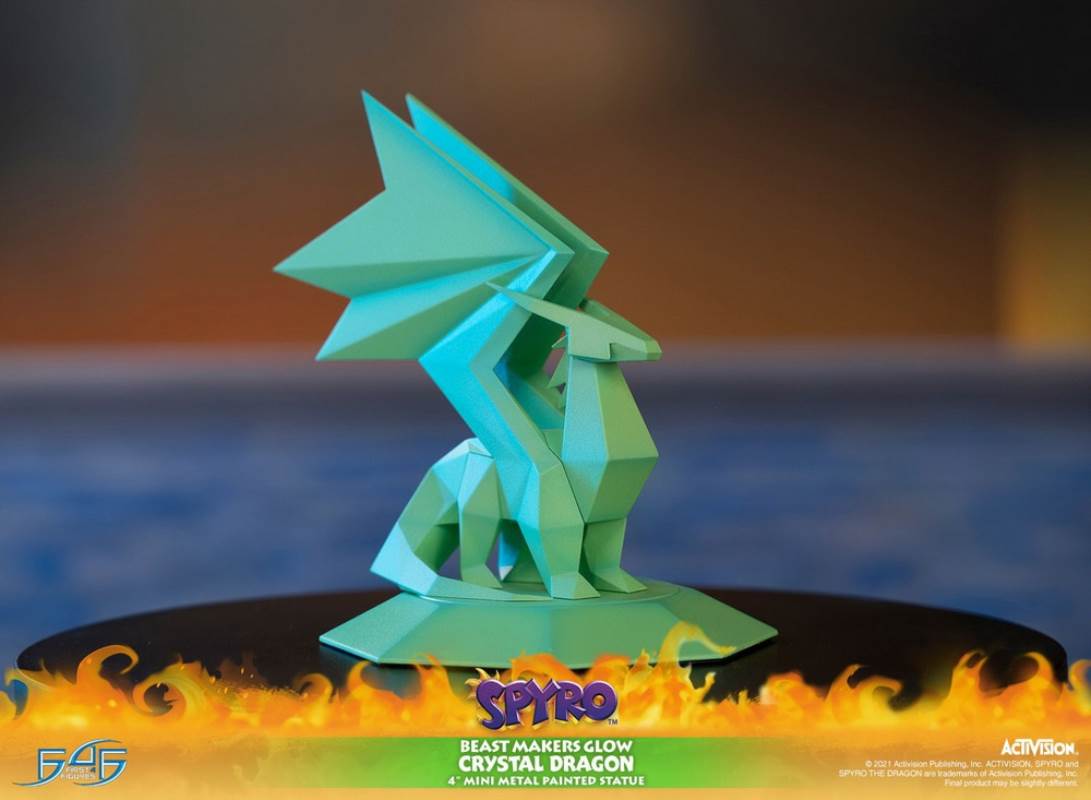 SPYRO THE DRAGON-DREAMWEAVER PURPLE CRYSTAL DRAGON