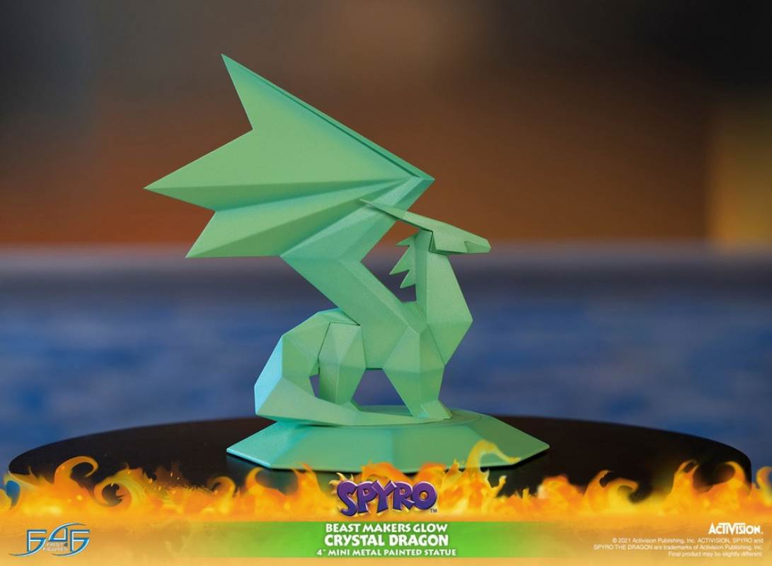 SPYRO THE DRAGON-DREAMWEAVER PURPLE CRYSTAL DRAGON