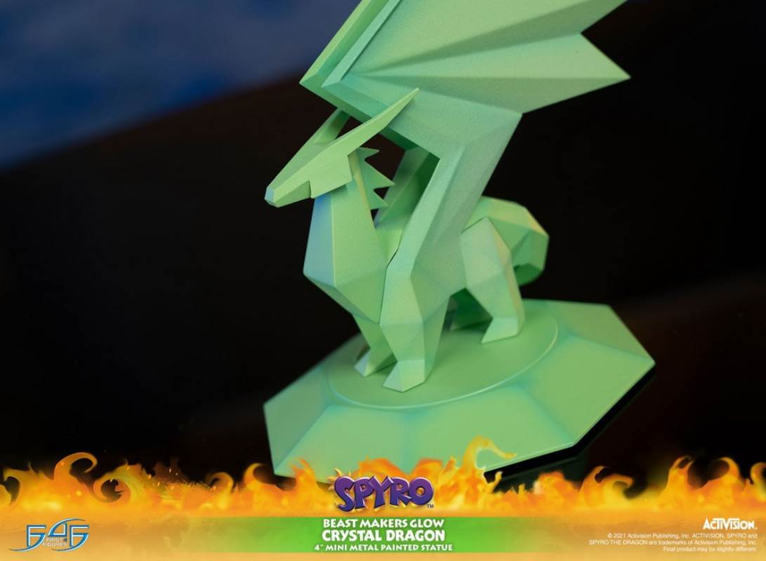 SPYRO THE DRAGON-DREAMWEAVER PURPLE CRYSTAL DRAGON