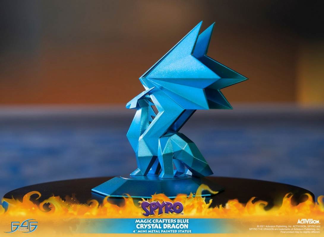 SPYRO THE DRAGON-DREAMWEAVER PURPLE CRYSTAL DRAGON