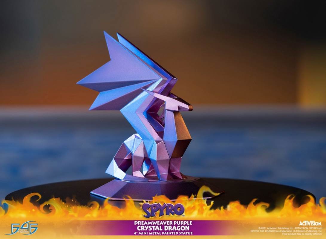 SPYRO THE DRAGON-DREAMWEAVER PURPLE CRYSTAL DRAGON
