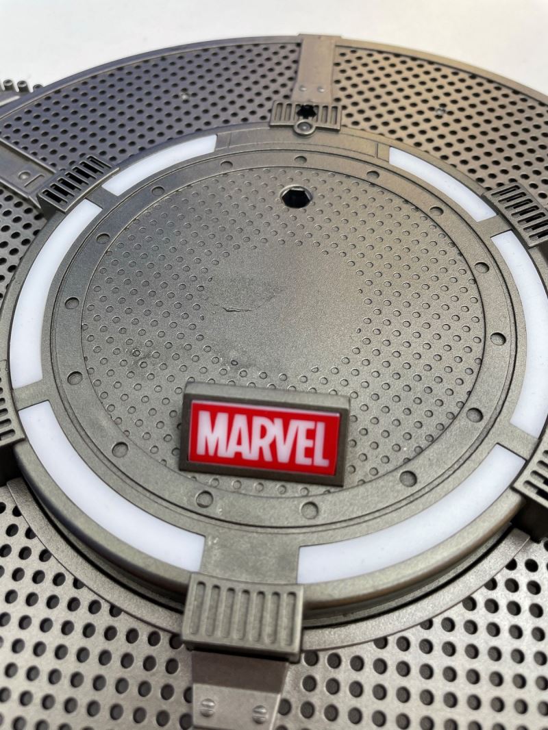 7 inch Iron Man display platform (without doll)
