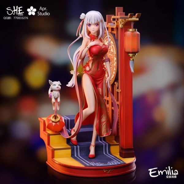 Emilya - RE: Life in a Different World from Zero
