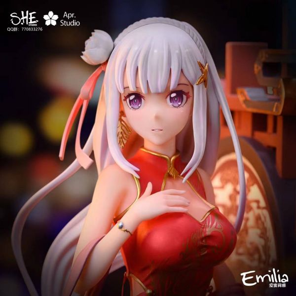 Emilya - RE: Life in a Different World from Zero