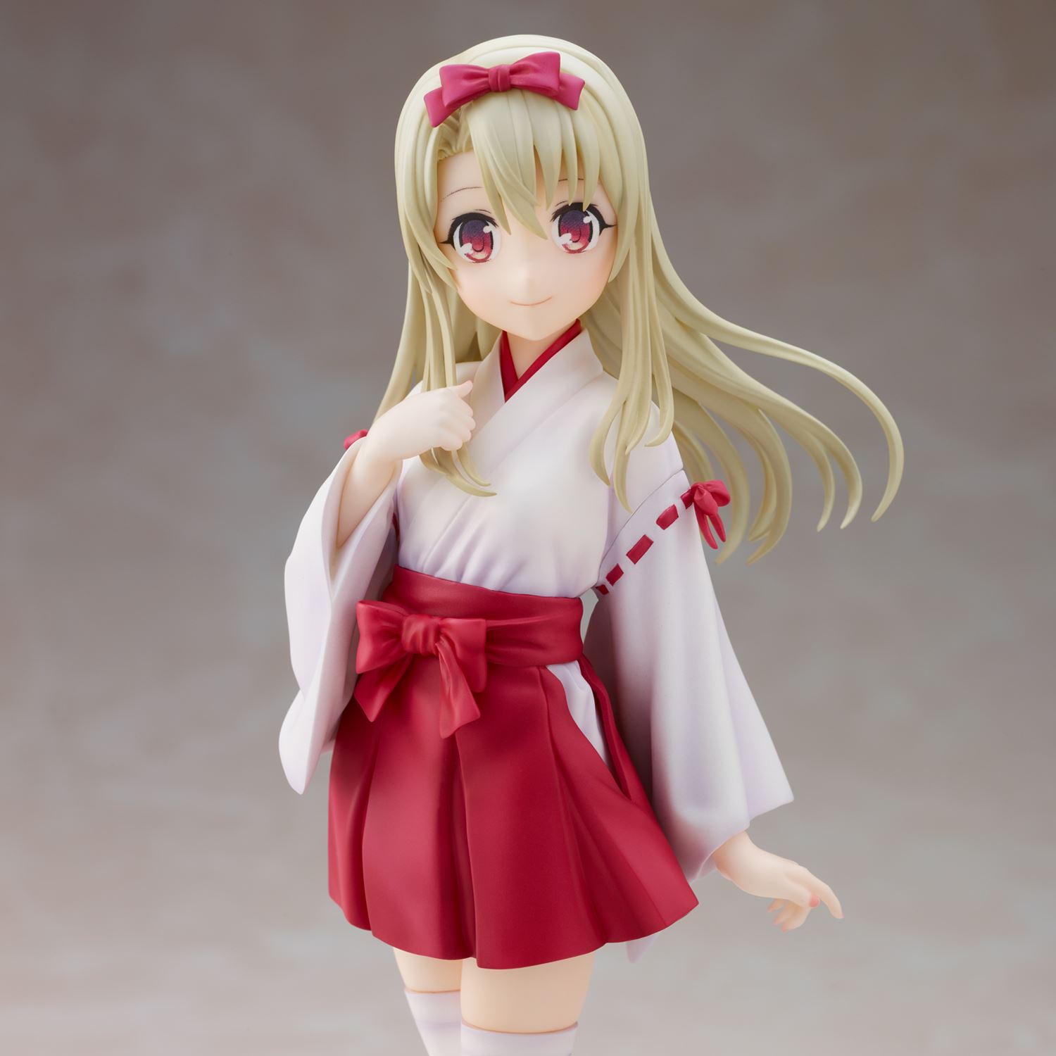 Fate / kaleid liner Prisma Illya: Prisma Phantasm - Illyasviel von Einzbern