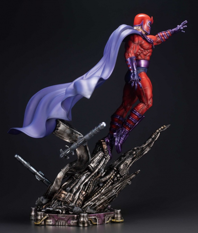 MAGNETO X-MEN FINE ART STATUE