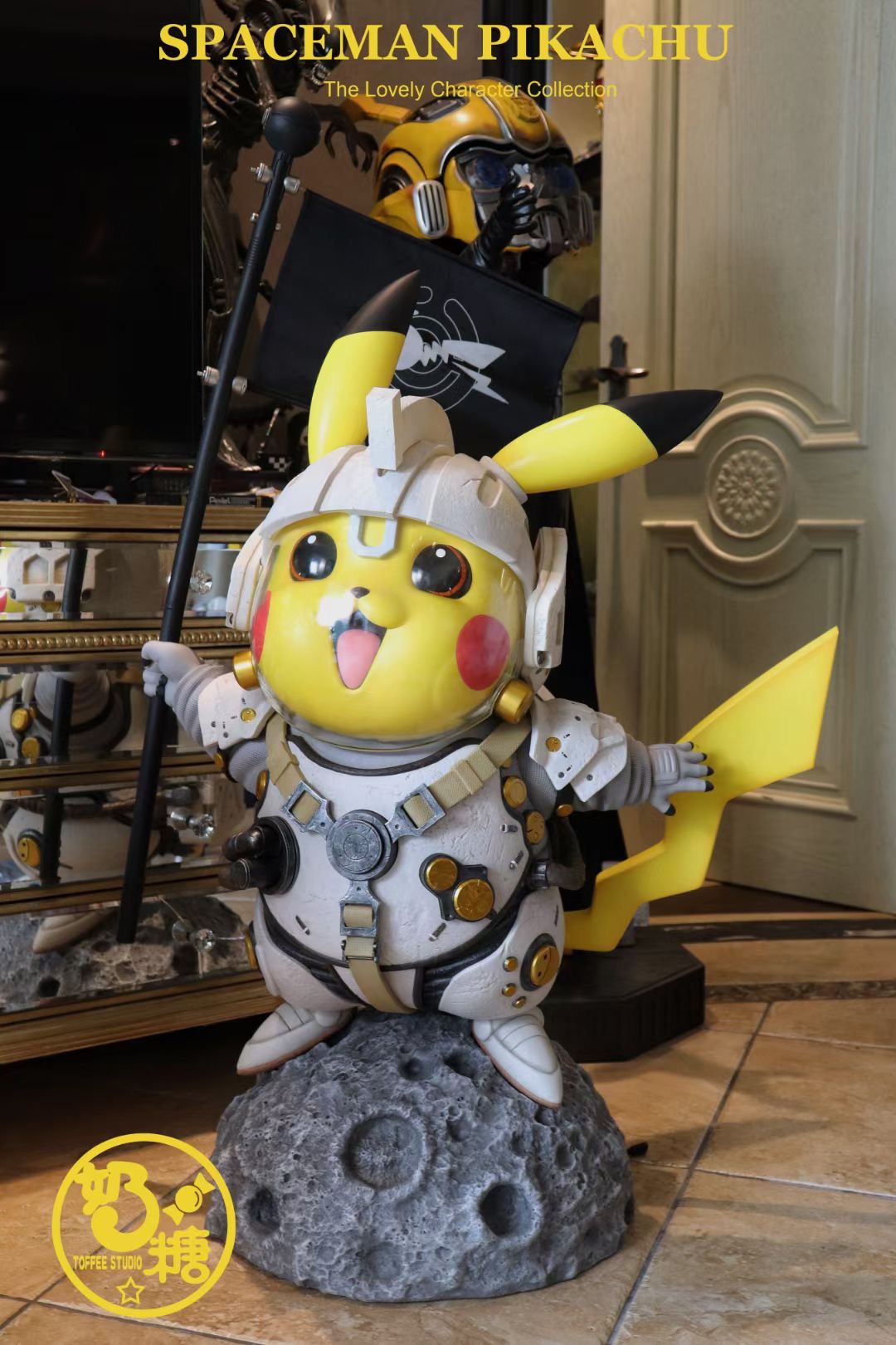 Astronaut Pikachu – Pokemon