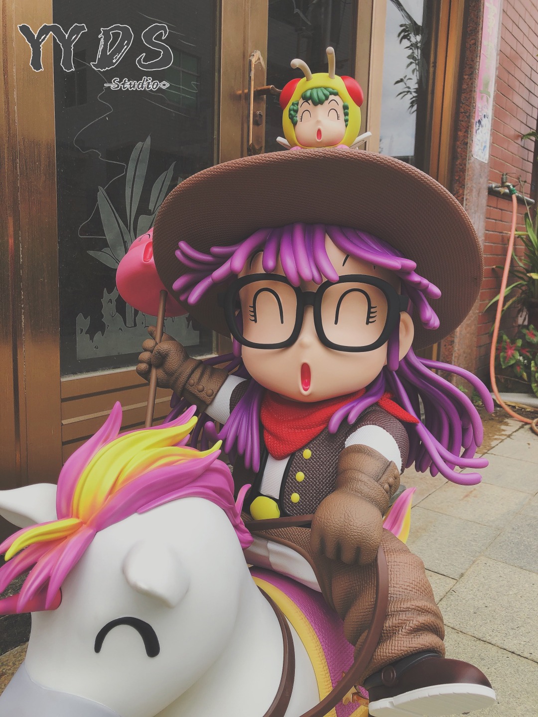 Cow Girl Arale – Dr Slump