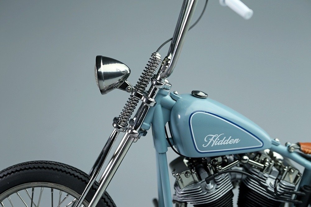 Little blue motorcycle 1/6