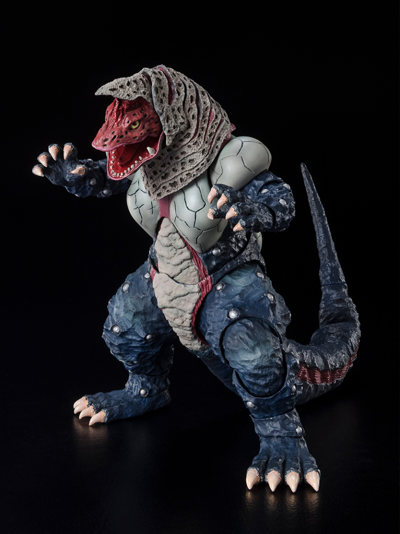 SHFiguarts Golza