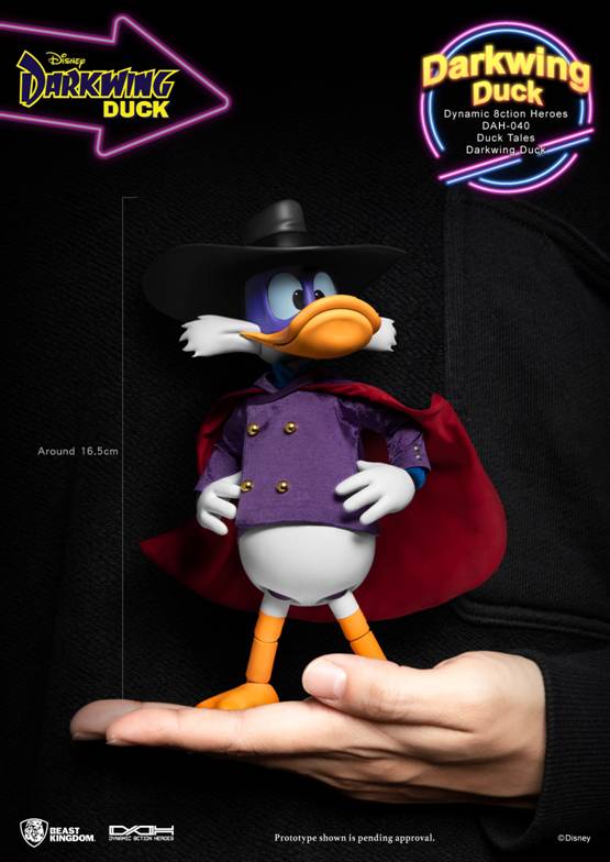 Donald Duck Club Cunning Flying Doll 1/9