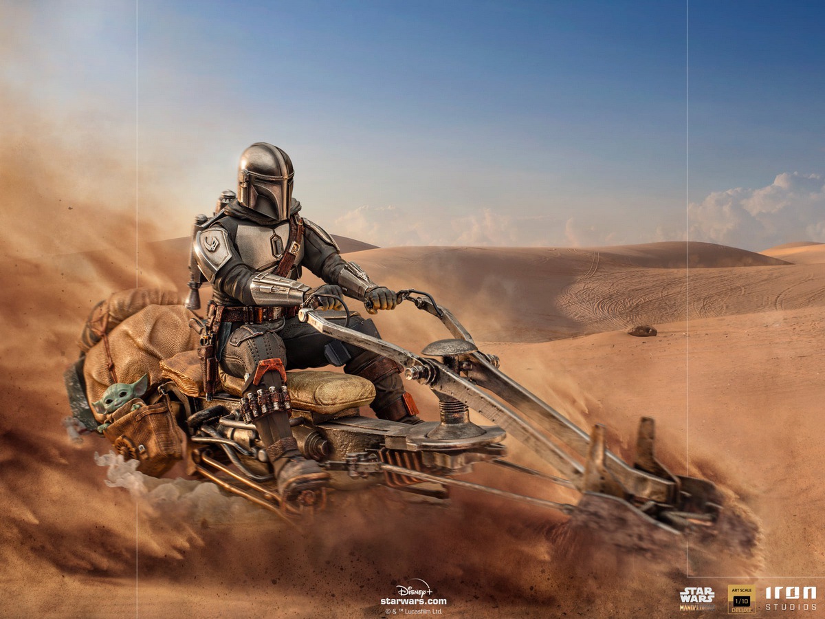 The Mandalorian on Speederbike Deluxe Art Scale 1/10