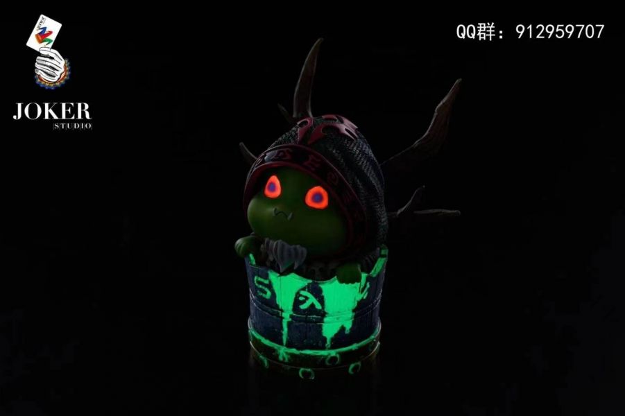 Warcraft 2.0 Baby Series 001- Ilidan Baby (an egg)