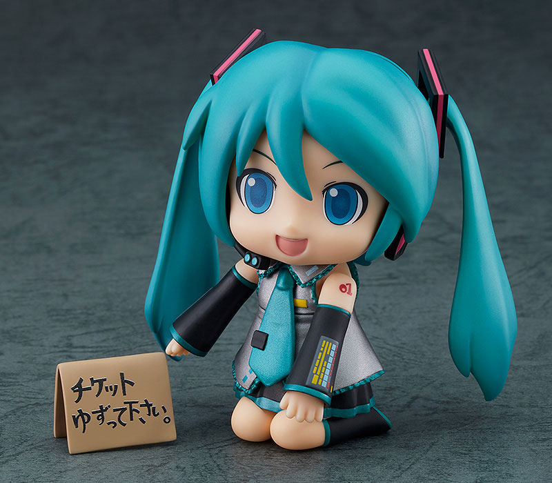 Nendoroid Character Vocal Series 01 Hatsune Miku Mikudayo- 10th Anniversary Ver