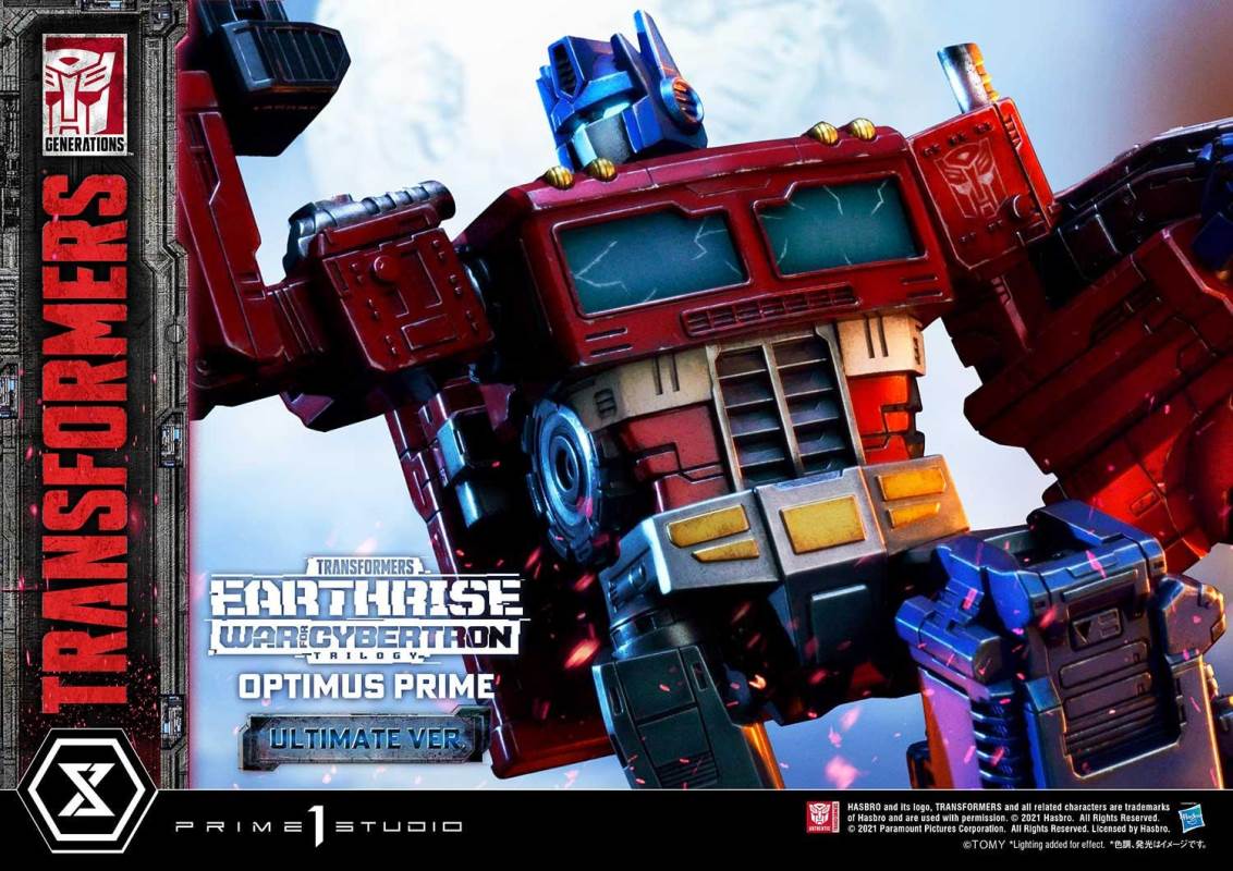 Transformers: War For Cybertron Optimus Prime Ultimate Version