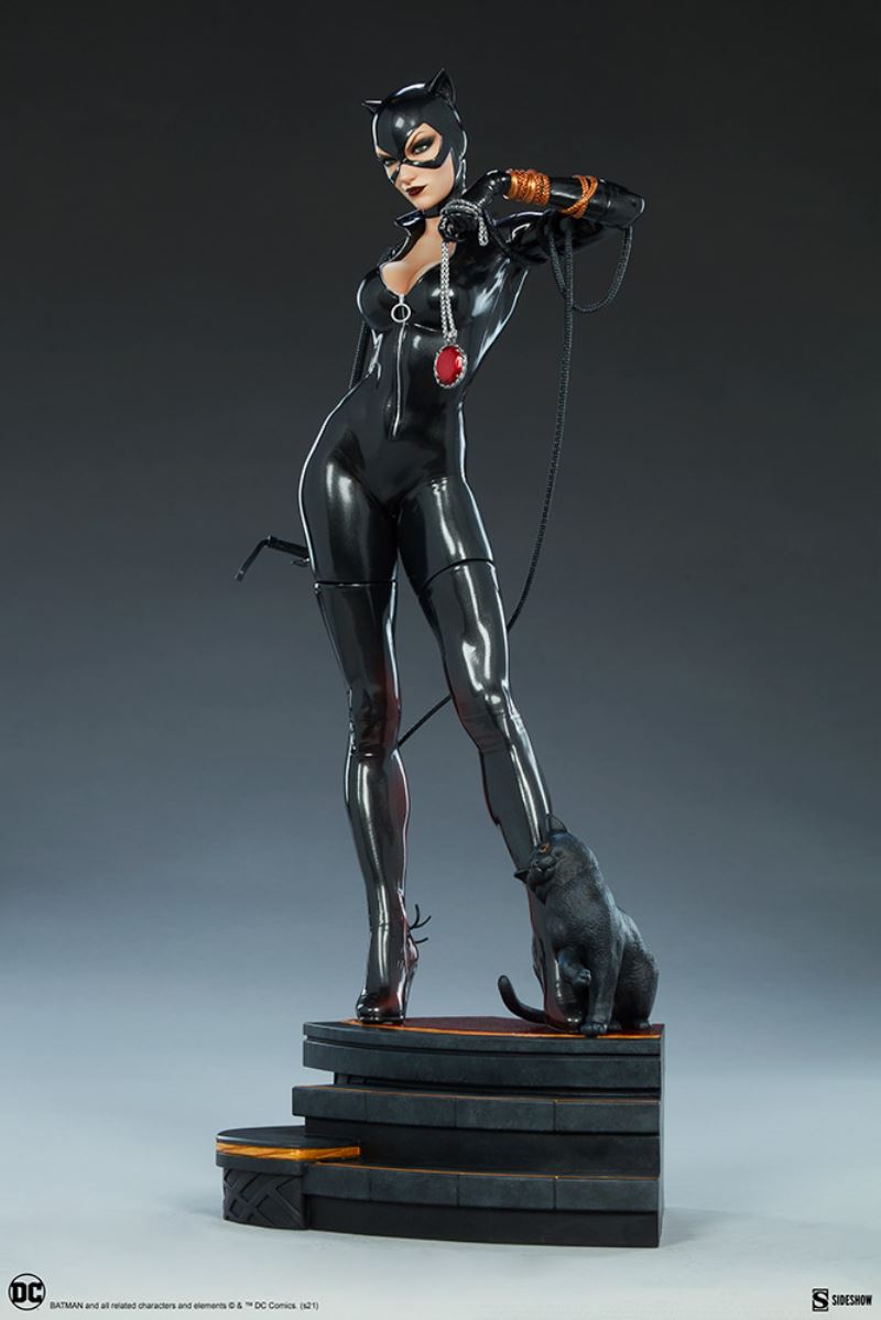 DC Comics - Catwoman