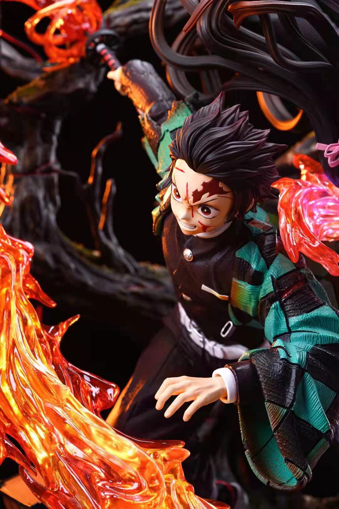 Tanjiro & Nezuko – Demon Slayer