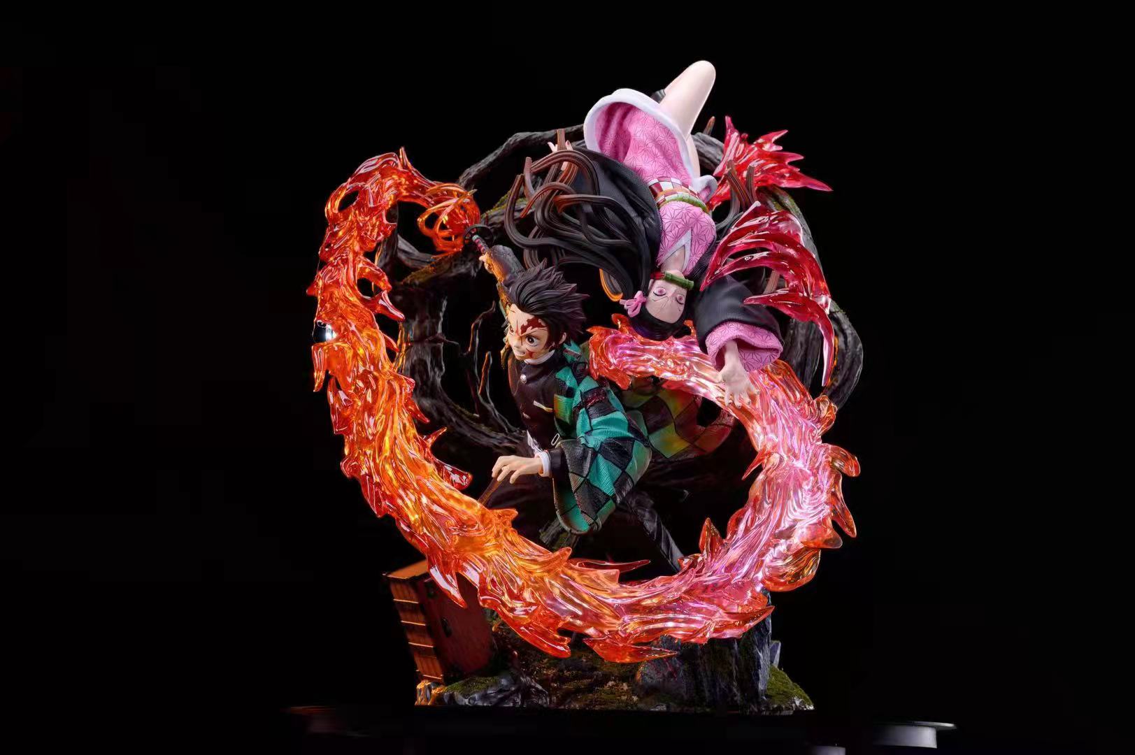 Tanjiro & Nezuko – Demon Slayer