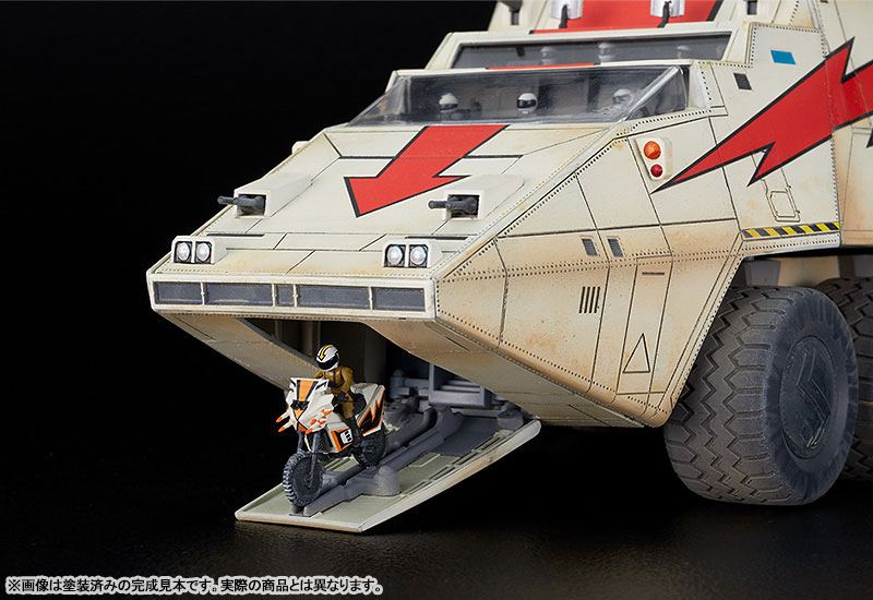 MODEROID Mega Force TAC-COM