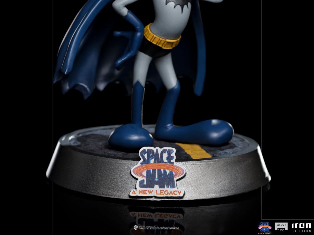 Bugs Bunny Batman-Space Jam: A New Legacy-Art Scale 1/10
