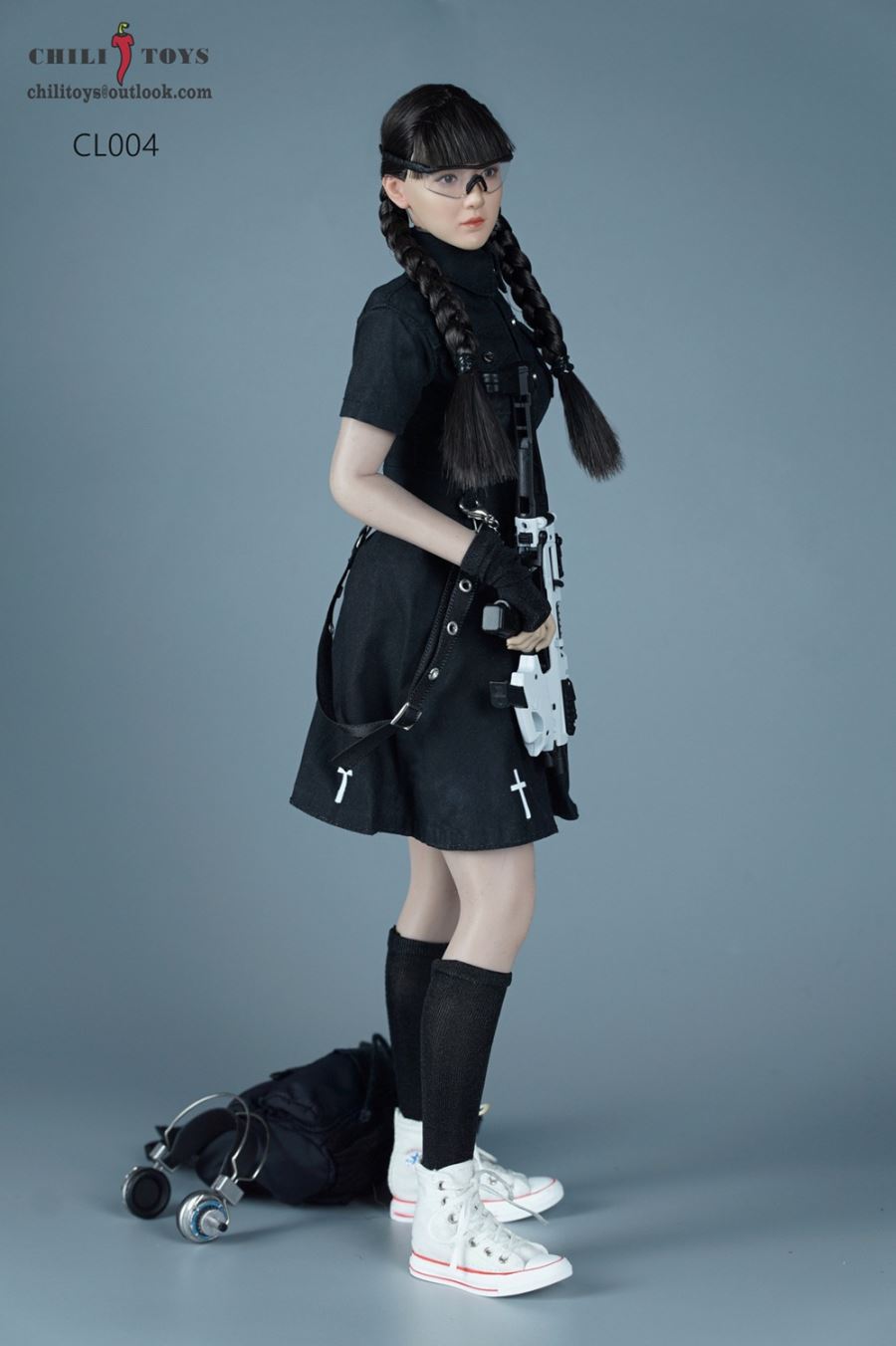 Functional overalls dress 1/6