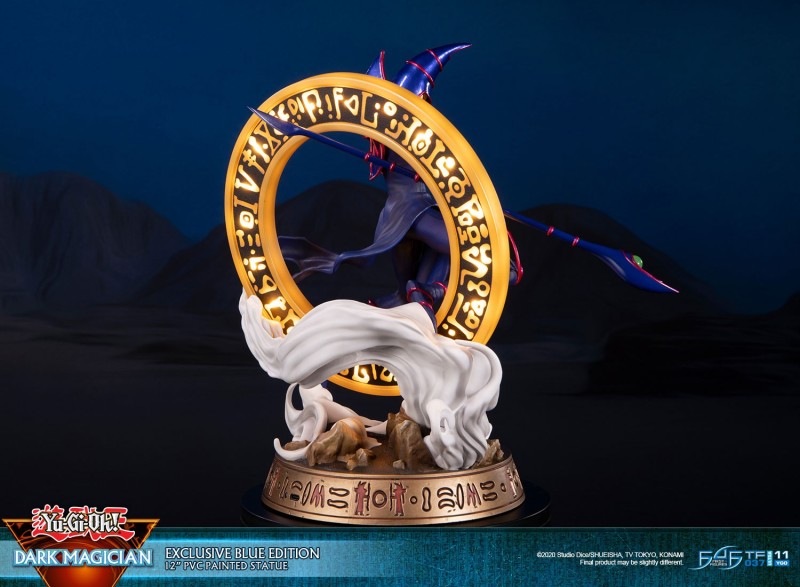 YU-GI-OH! – DARK MAGICIAN (EXCLUSIVE PURPLE/BLUE EDITION, DEFINITIVE PURPLE/BLUE EDITION)