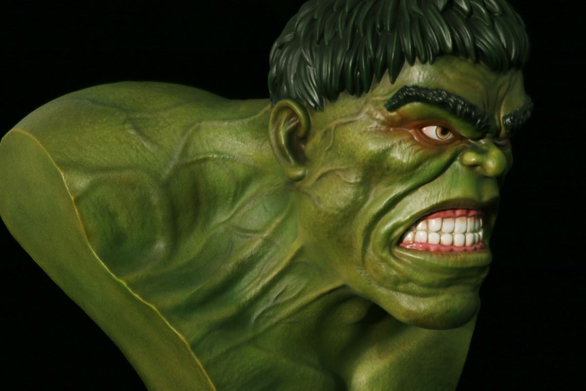 IRON Hulk bust - Avengers