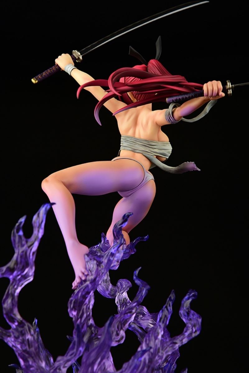 Erza Scarlet Samurai-Light Flame Manjo-ver (Red / Jet Black)