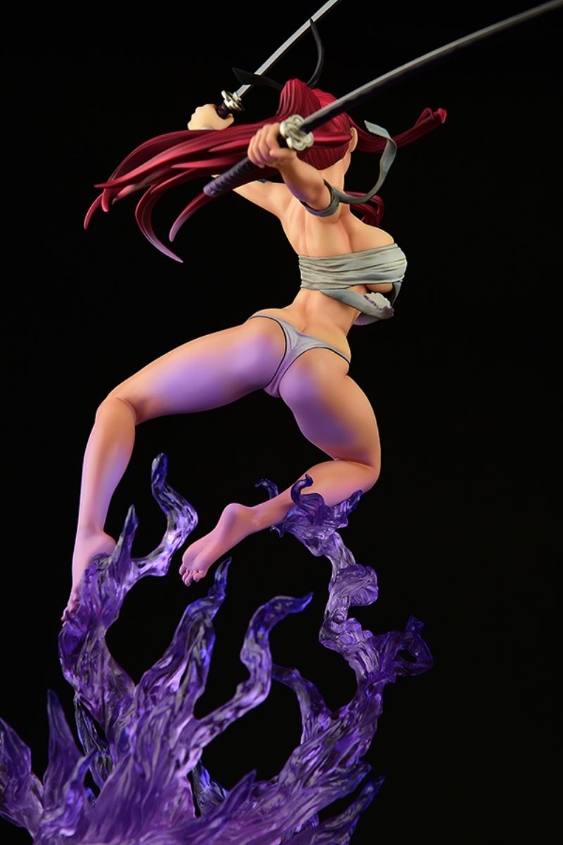 Erza Scarlet Samurai-Light Flame Manjo-ver (Red / Jet Black)
