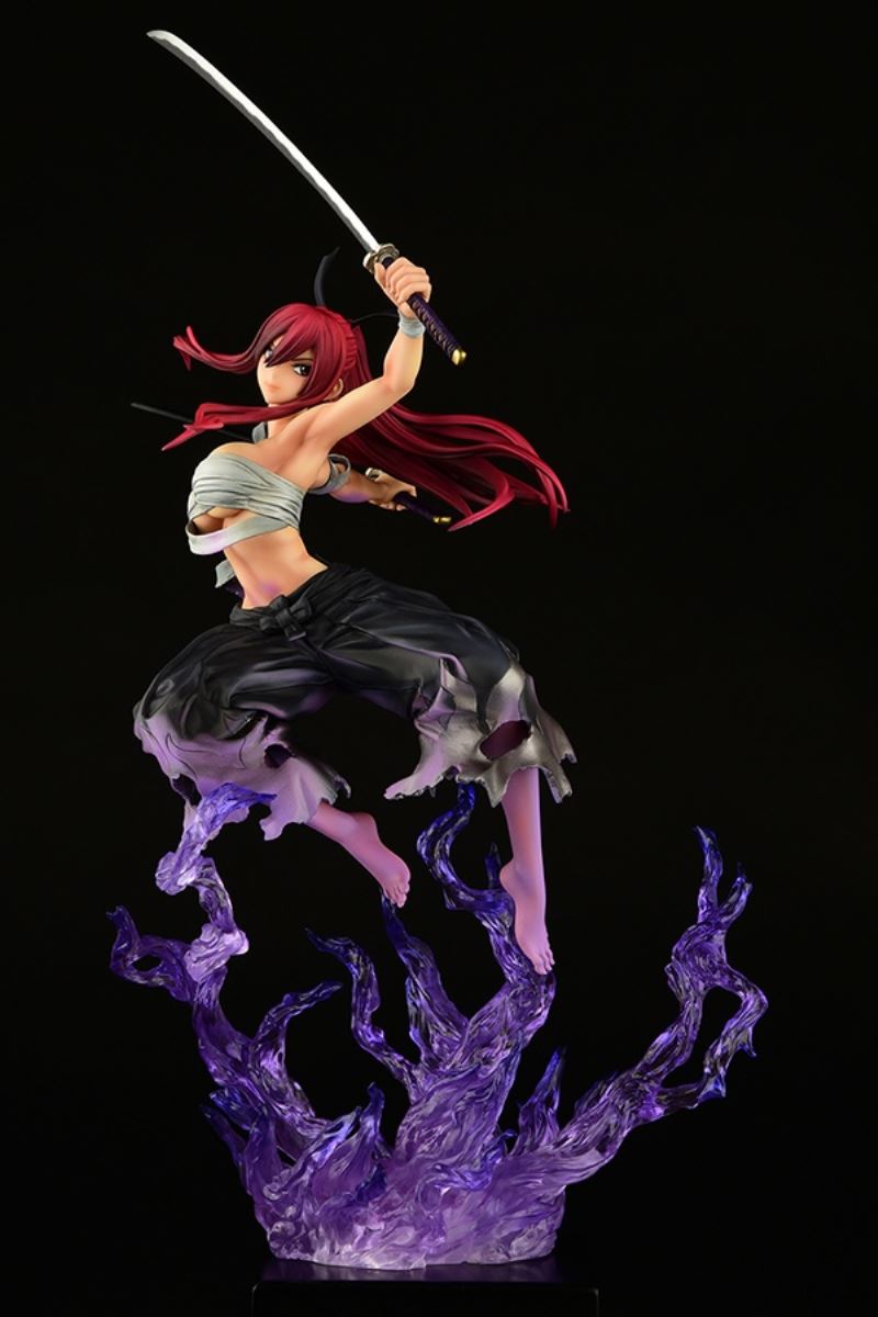 Erza Scarlet Samurai-Light Flame Manjo-ver (Red / Jet Black)