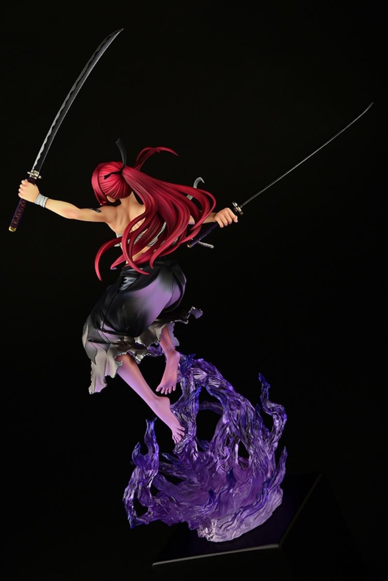 Erza Scarlet Samurai-Light Flame Manjo-ver (Red / Jet Black)