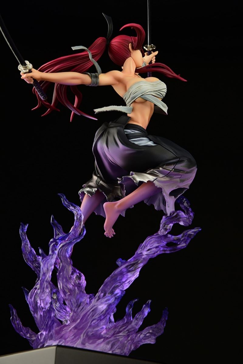 Erza Scarlet Samurai-Light Flame Manjo-ver (Red / Jet Black)