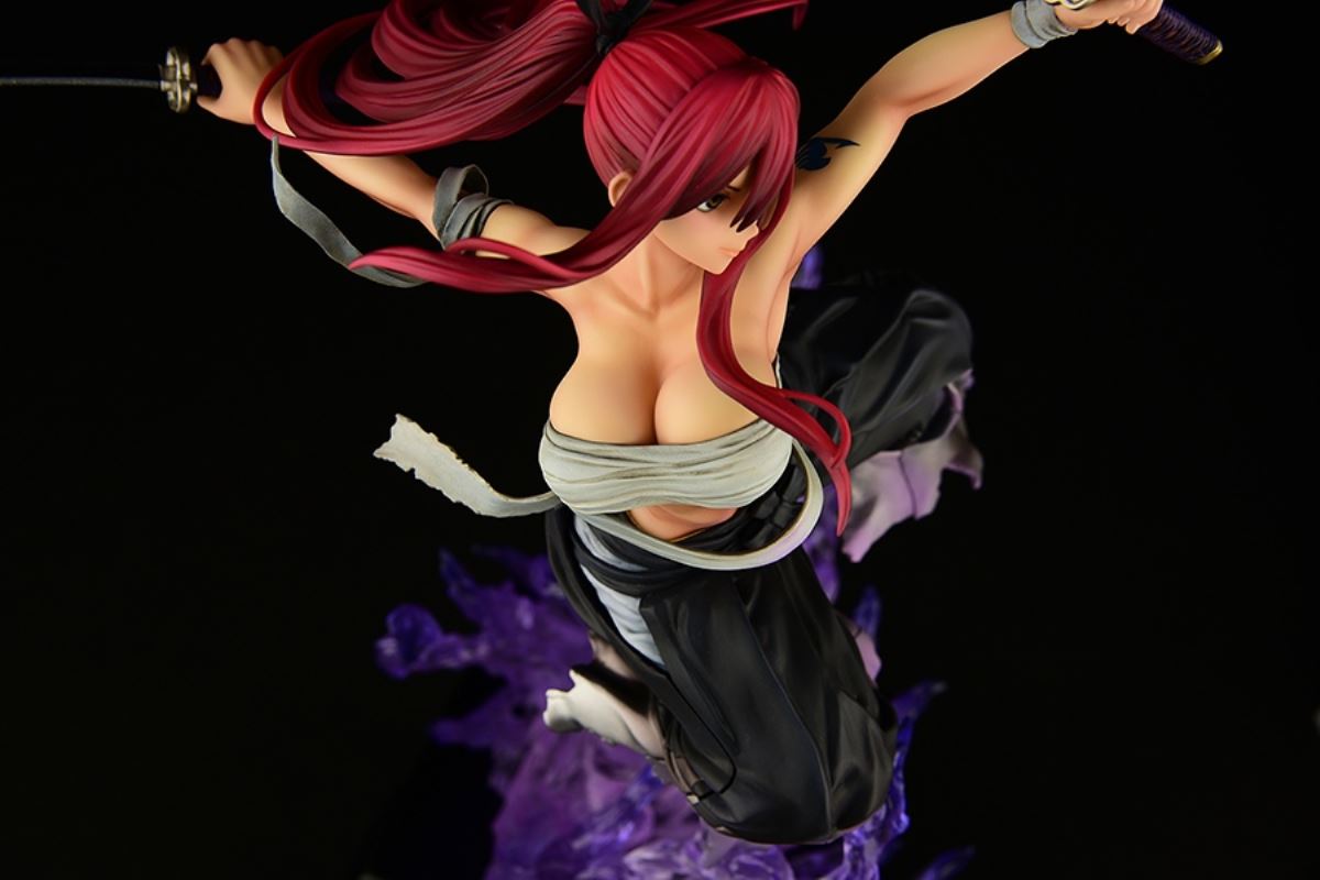 Erza Scarlet Samurai-Light Flame Manjo-ver (Red / Jet Black)