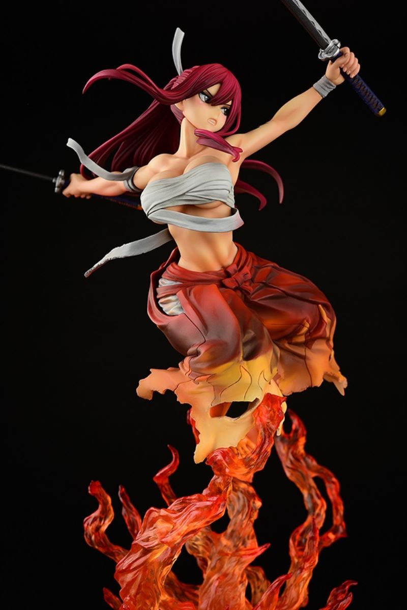 Erza Scarlet Samurai-Light Flame Manjo-ver (Red / Jet Black)
